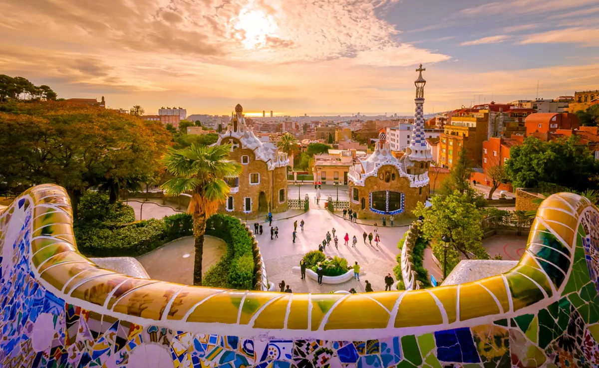 Read more about the article Discover Weed in Barcelona